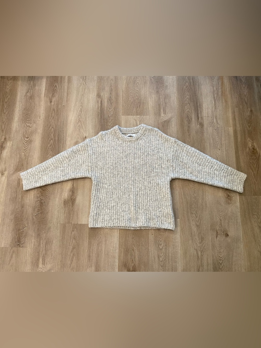 Topshop ASOS Super Fuzzy Gray Crewneck Sweater XS 0-2 Original Retail $70